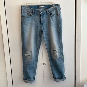 Levi’s distressed boyfriend jean. Cropped/ankle. 29” waist
